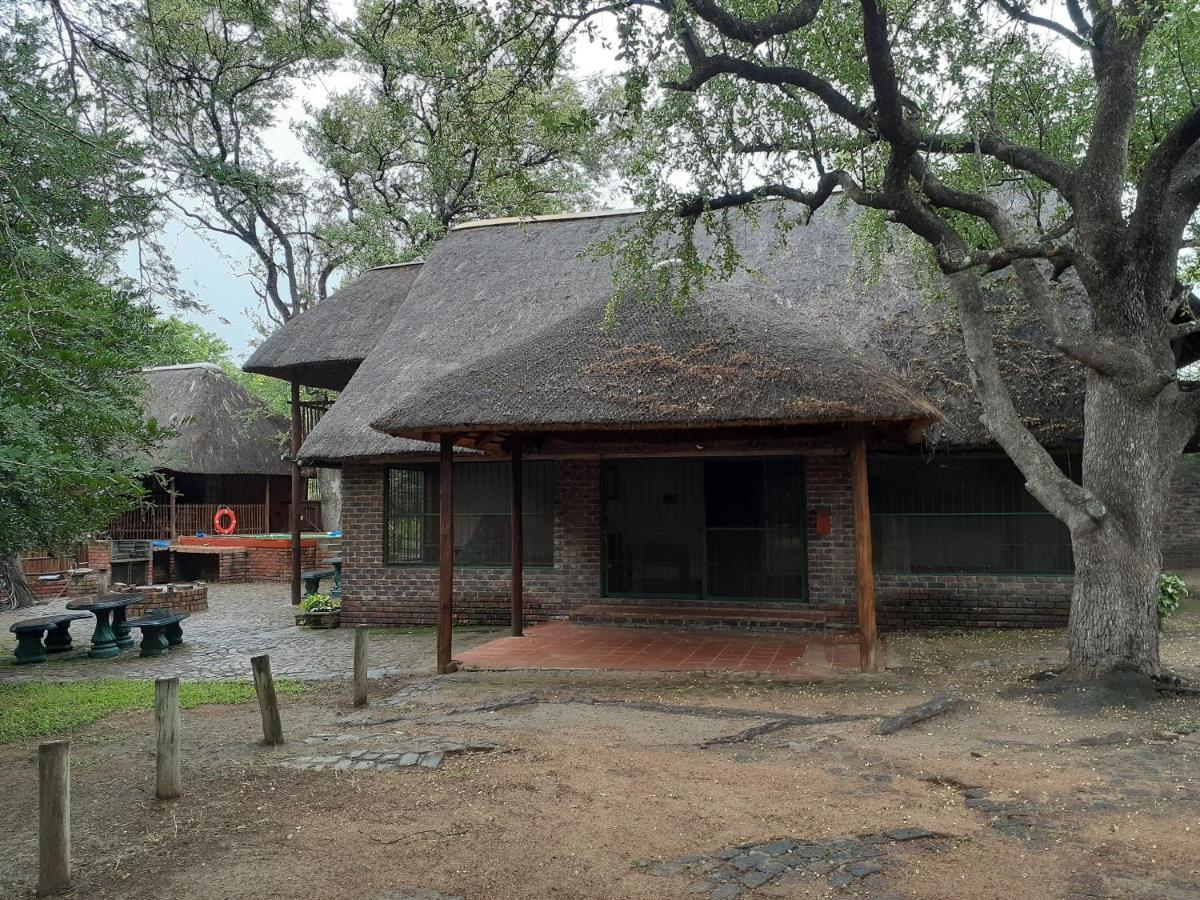 Carpe Diem Villa Marloth Park Exterior photo